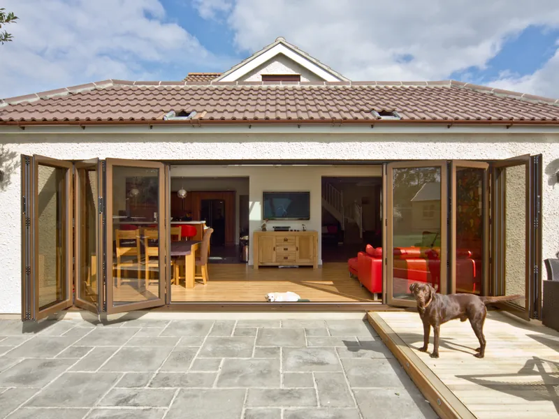 Bifold Bellingham
