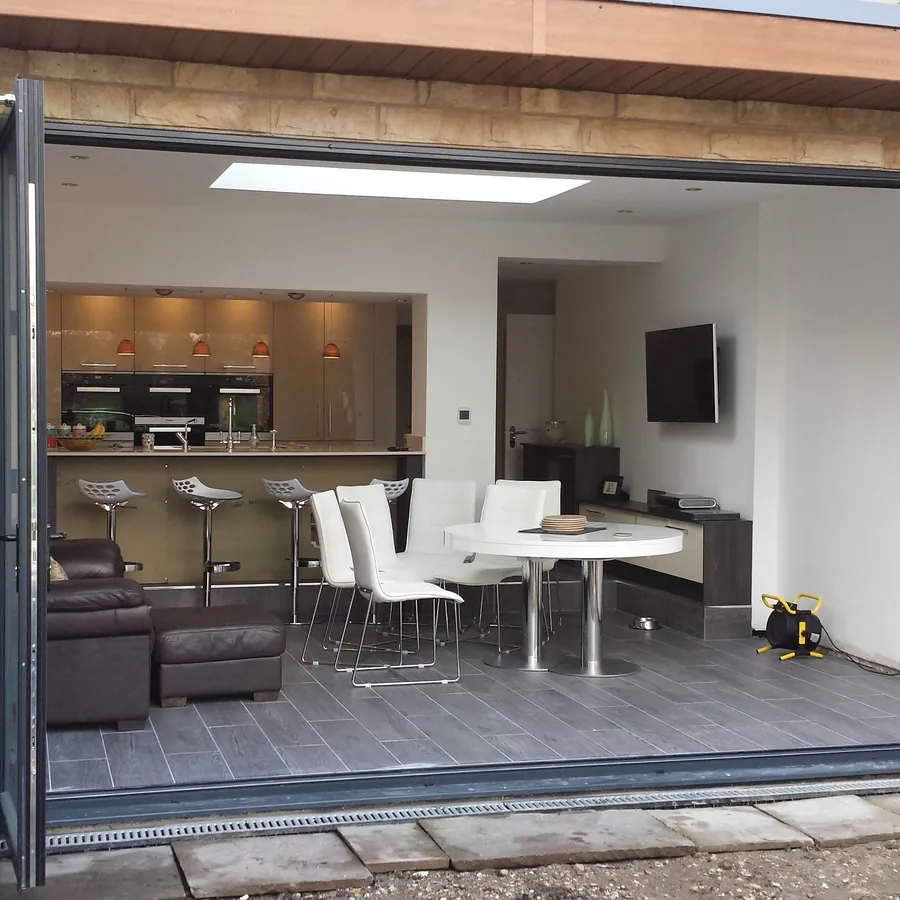 Bifold Bellingham